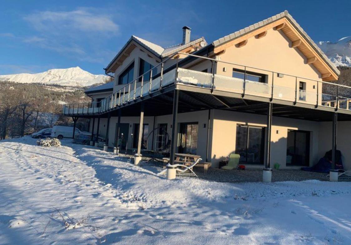 L'Adret Apartman Chorges Kültér fotó